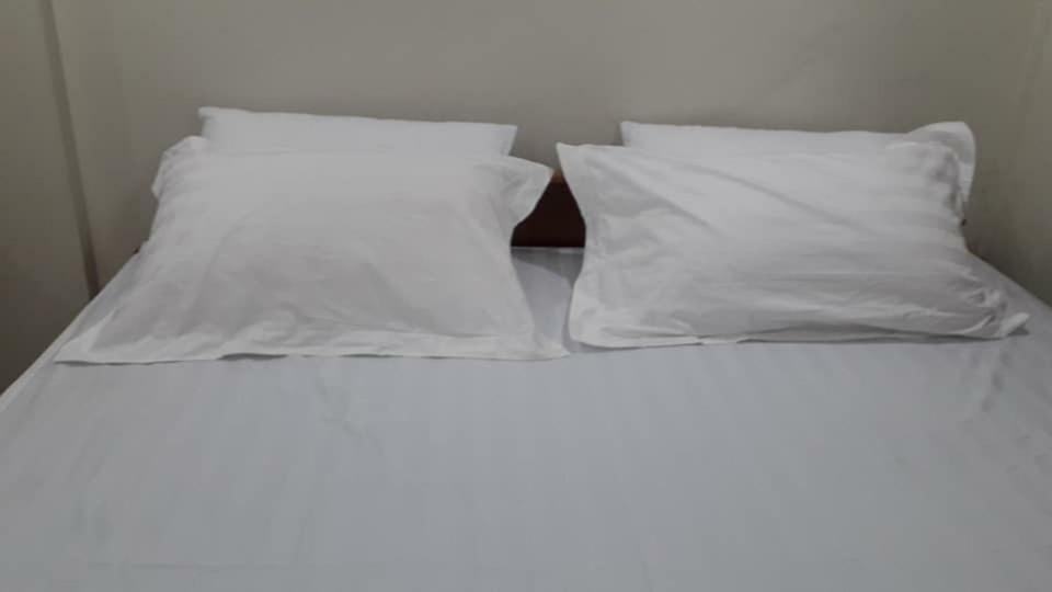 Lux Pillow Hostel Hpa-an Exterior photo
